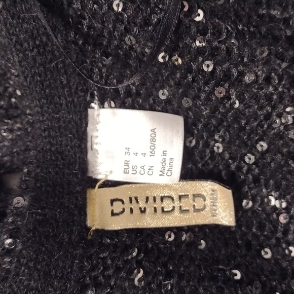 NWOT H&M Divided Black Knit Sequins Shrug Sweater Cardigan Size Small Size 4 - Picture 15 of 16